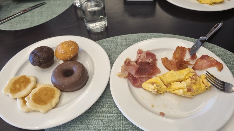 DoubleTree by Hilton La Torre Golf & Spa Resort