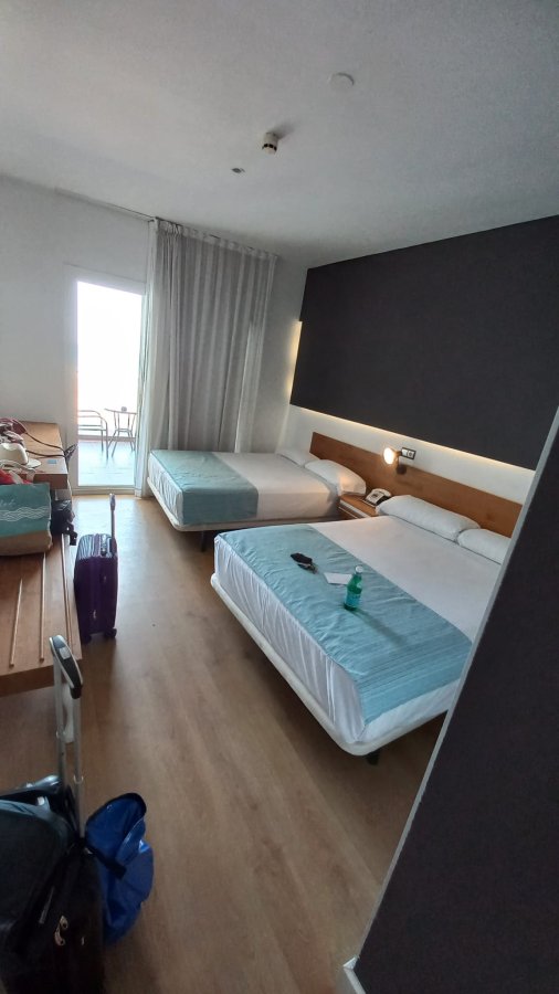 Hotel Brisamar Suites