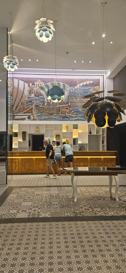Hotel Brisamar Suites